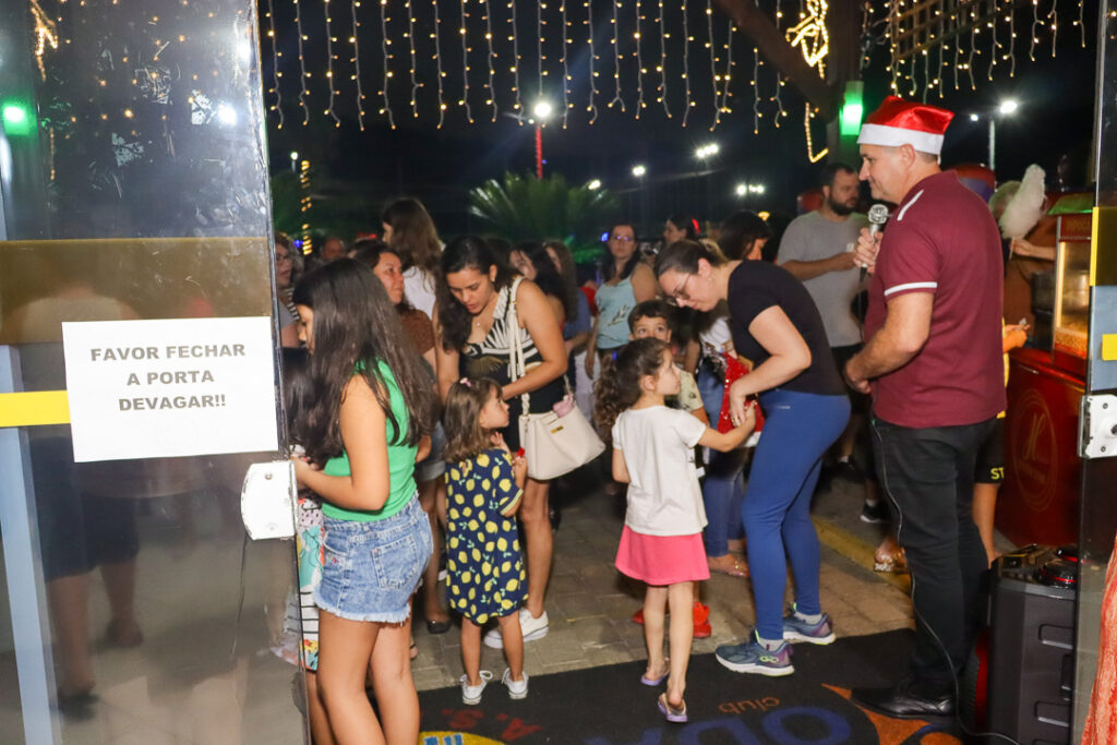 Chegada do Papai Noel na ASPMJ 2023 - Fotos Oficiais (14)