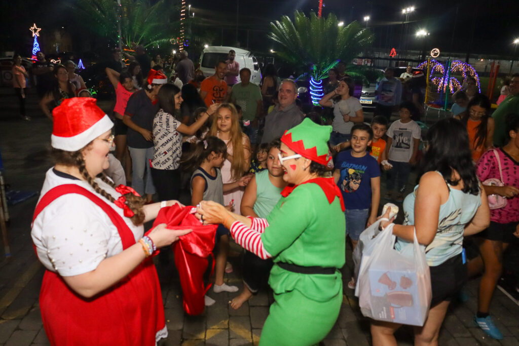 Chegada do Papai Noel na ASPMJ 2023 - Fotos Oficiais (144)