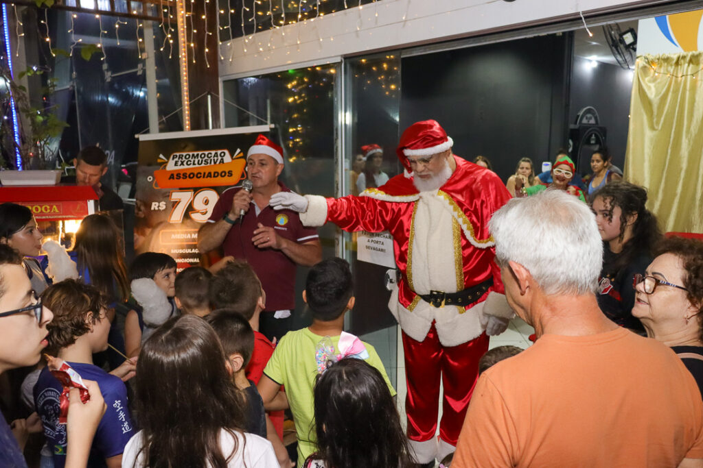 Chegada do Papai Noel na ASPMJ 2023 - Fotos Oficiais (26)